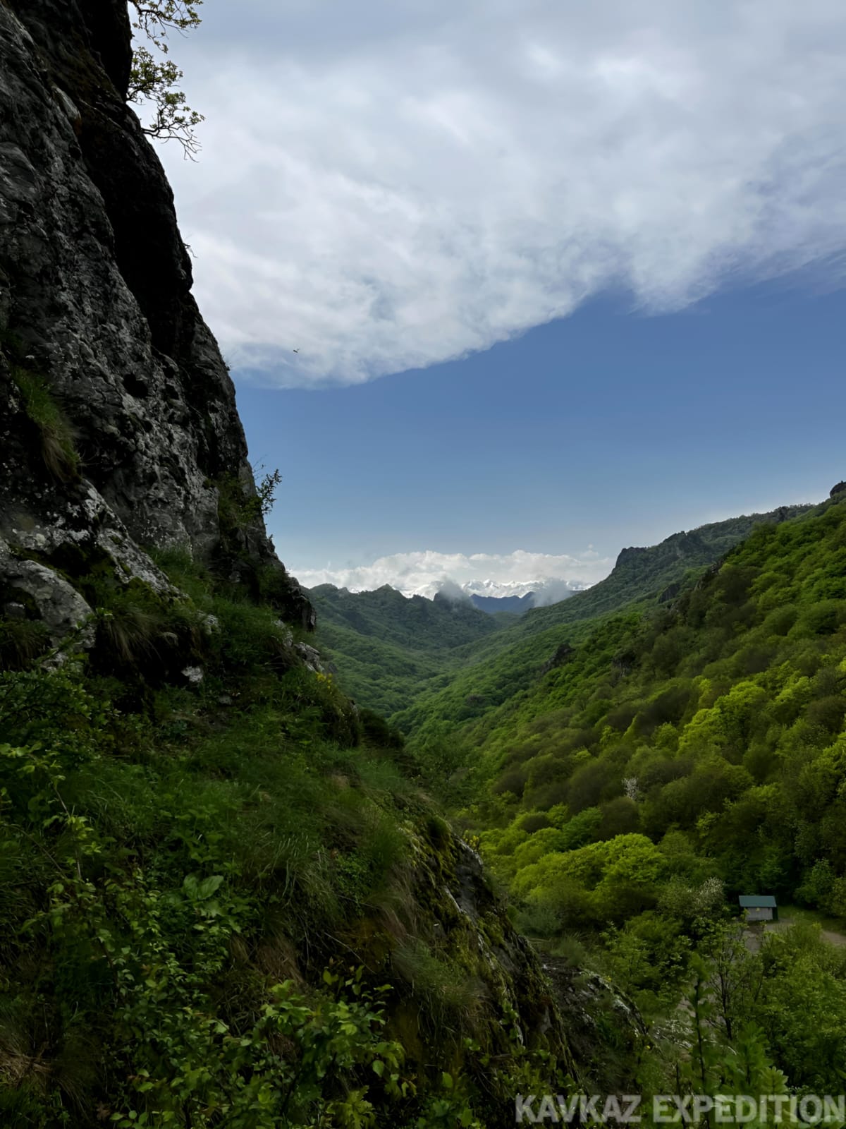 Домбай, Сырные пещеры и Уллу-Муруджу