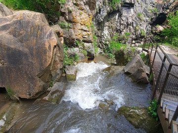Медовые водопады - Карачаево-Черкессия // Как добраться что посмотреть Записаться на экскурсию